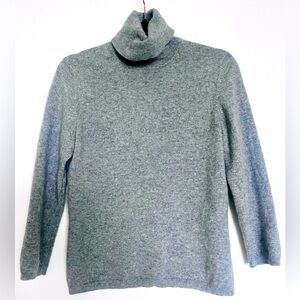 Ann Taylor 100% Cashmere Soft and Cozy Turtleneck Sweater